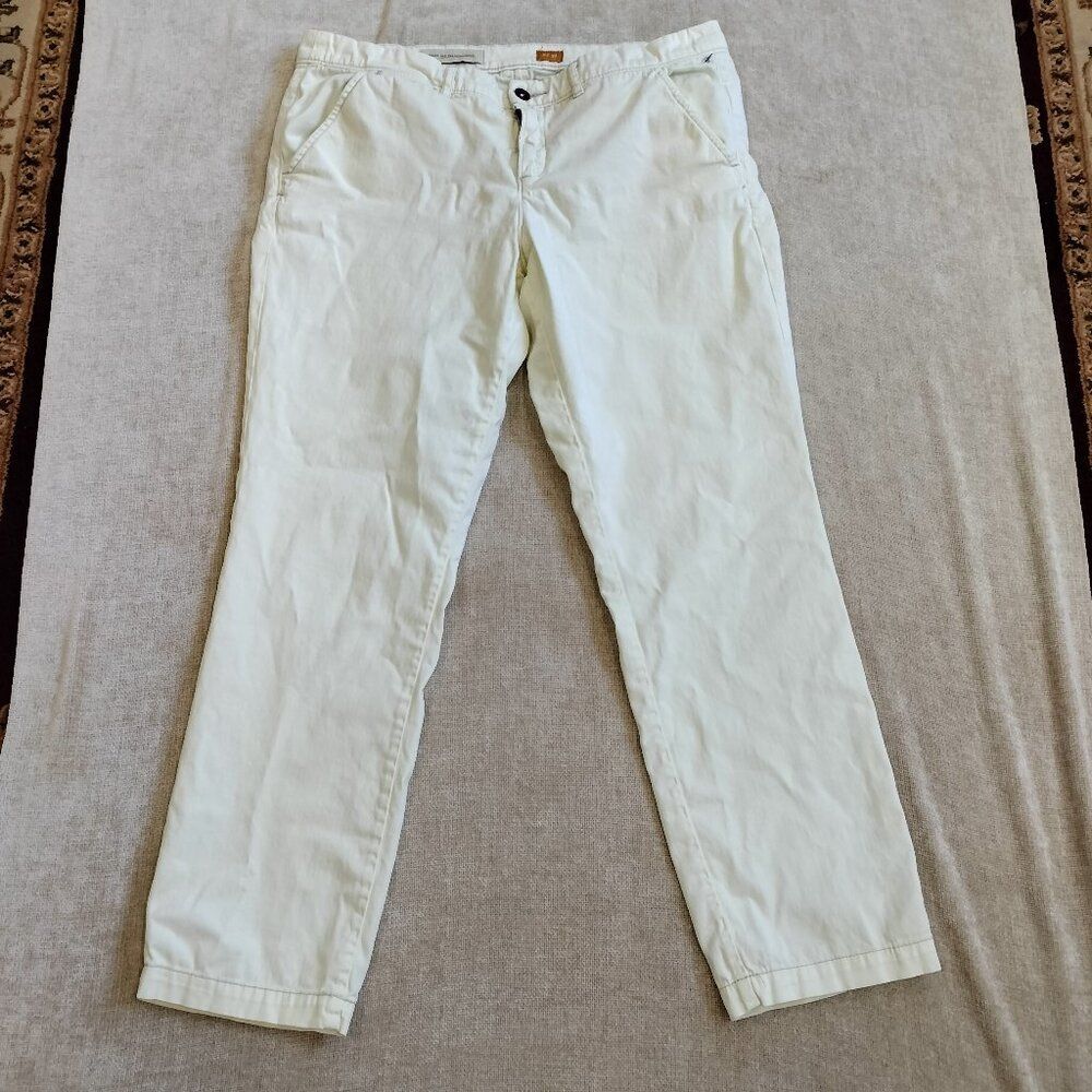 Pilcro and the Letterpress Cream Straight Leg Jeans Size 31
